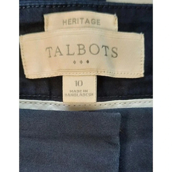 Talbots Stars White Navy Embroidered Capris Size 10 - Picture 3 of 4